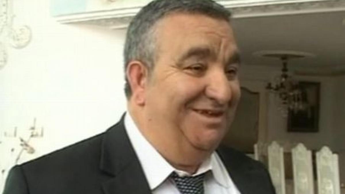 florin cioaba se viseaza regizor la hollywood vrea sa lucreze cu angelina jolie pentru care are o