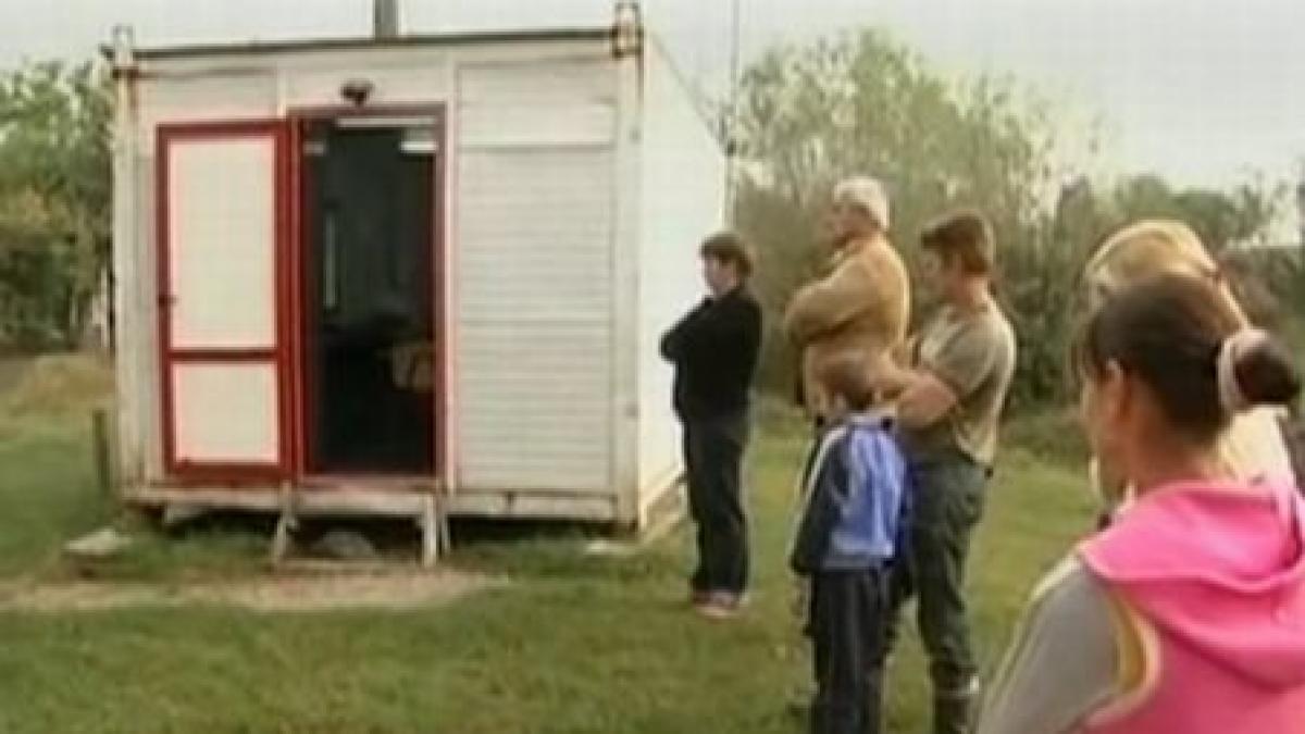 scoala din container elevii din hunedoara nu mai au de ani de zile o cladire in care sa invete