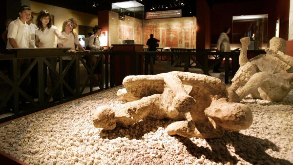 british museum pregateste o expozitie de exceptie dedicata oraselor pompei si herculaneum