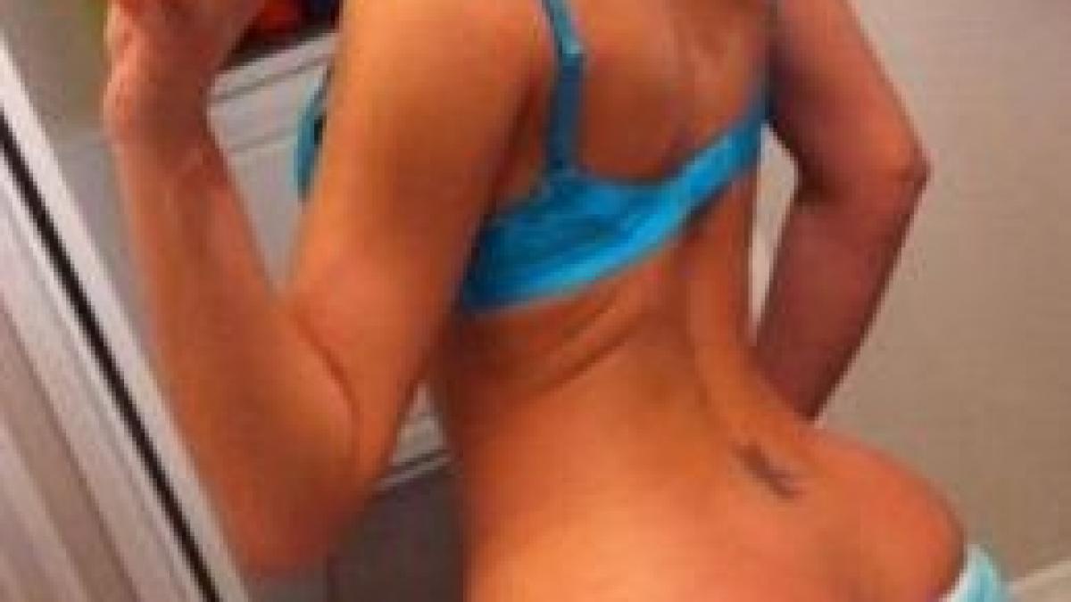 fotografia pe care o va regreta toata viata dupa ce a postat o pe facebook a fost data afara de la