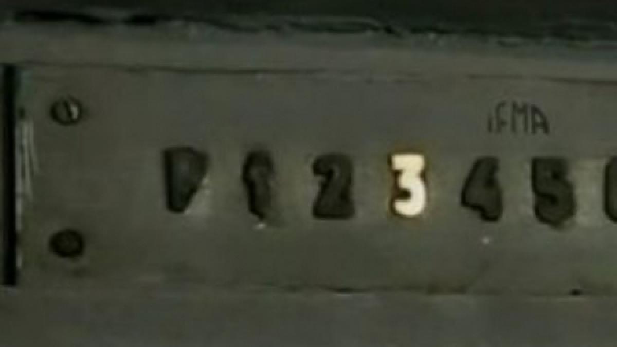 o femeie a cazut in gol in casa liftului victima s a prabusit la o distanta de 5 metri