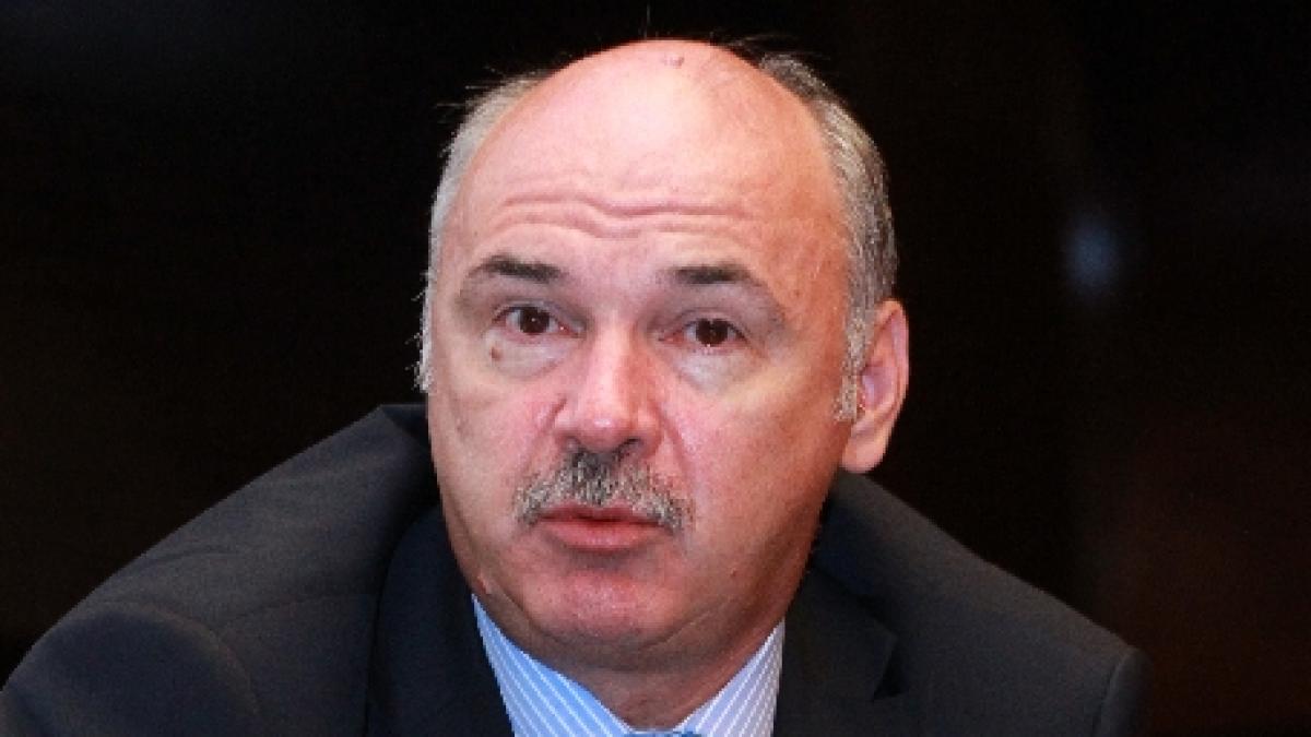 ionel blanculescu cred ca este momentul sa o mai viram si spre est catre rusia china alte state