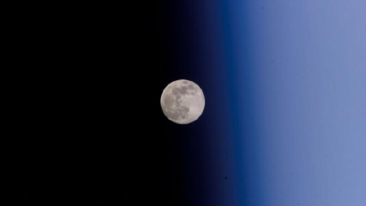 nasa vrea sa amplaseze o baza spatiala permanenta in spatele fetei nevazute a lunii