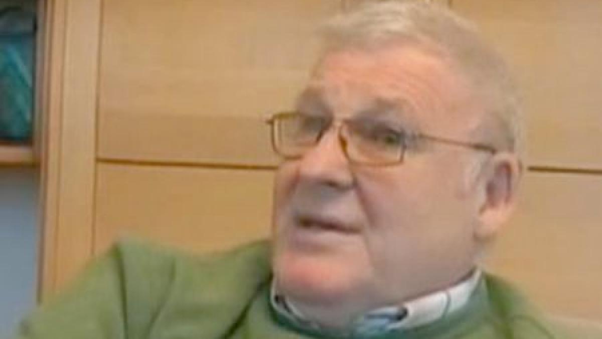 nu mi doresc sa plec sufletul meu spune stai pe loc dar nu mai am timp cum isi pierde romania