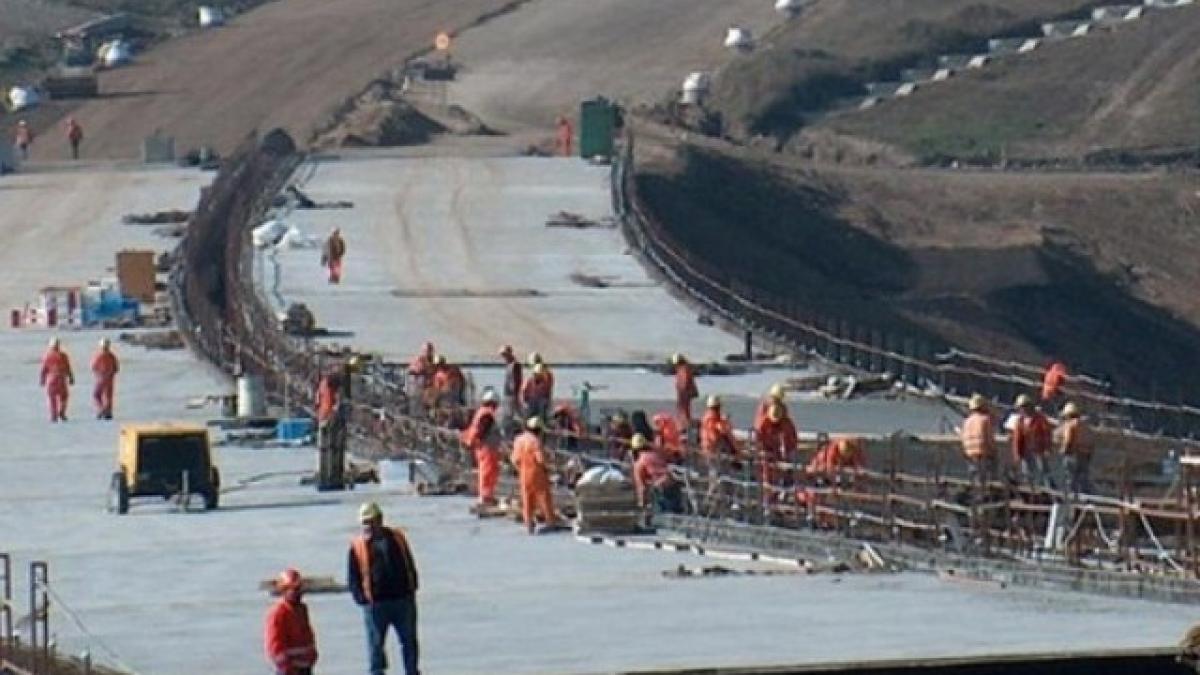 constructia la una din cele mai asteptate autostrazi din romania s a sistat motivul este 100