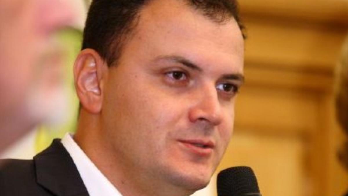Owner of the Romania TV, Sebastian Ghiţă, will run in the parliamentary elections from PSD