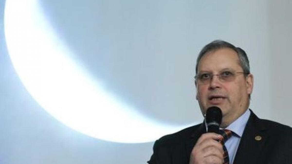 singurul roman care a ajuns la stele implineste 60 de ani aproape ca nu am simtit trecerea anilor