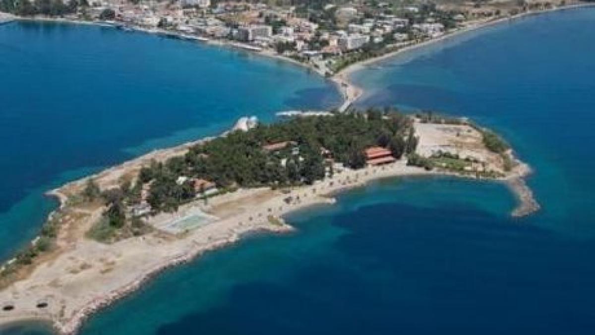 grecia inchiriaza insula viselor vezi cat cer elenii pentru un contract pe 25 de ani