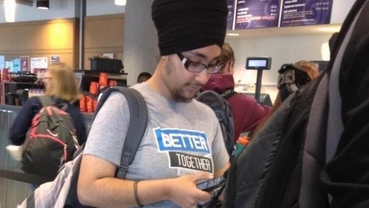 pentru mine fata mea nu e importanta dar zambetul si fericirea care se ascund in spatele ei sunt