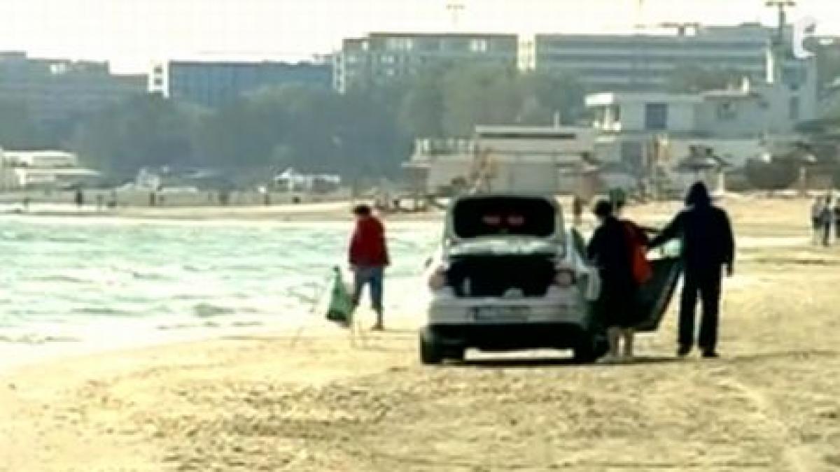 plaja parcarea fara plata pentru masinile pescarilor de ocazie