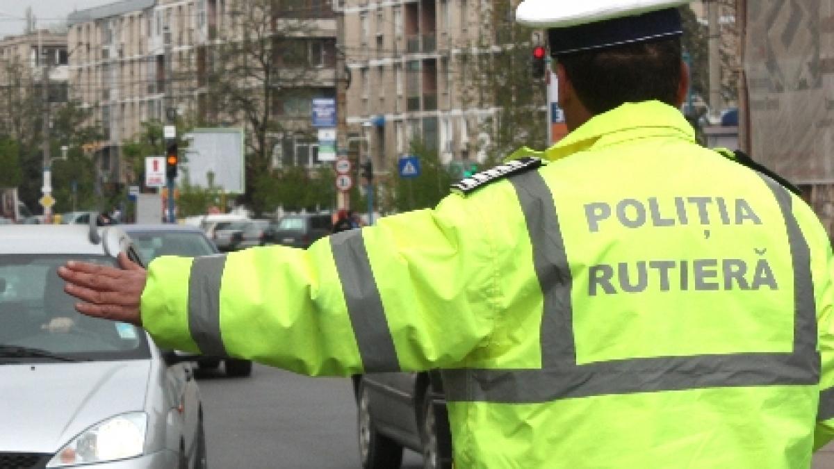 bucuresti 35 de soferi au ramas fara permis sambata noapte in urma controalelor politiei rutiere