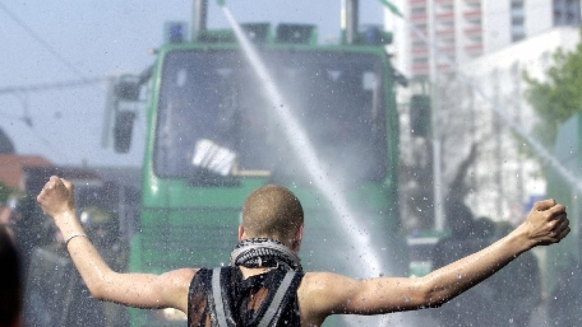 germania ministrul de interne se declara impotriva interzicerii partidului neonazist