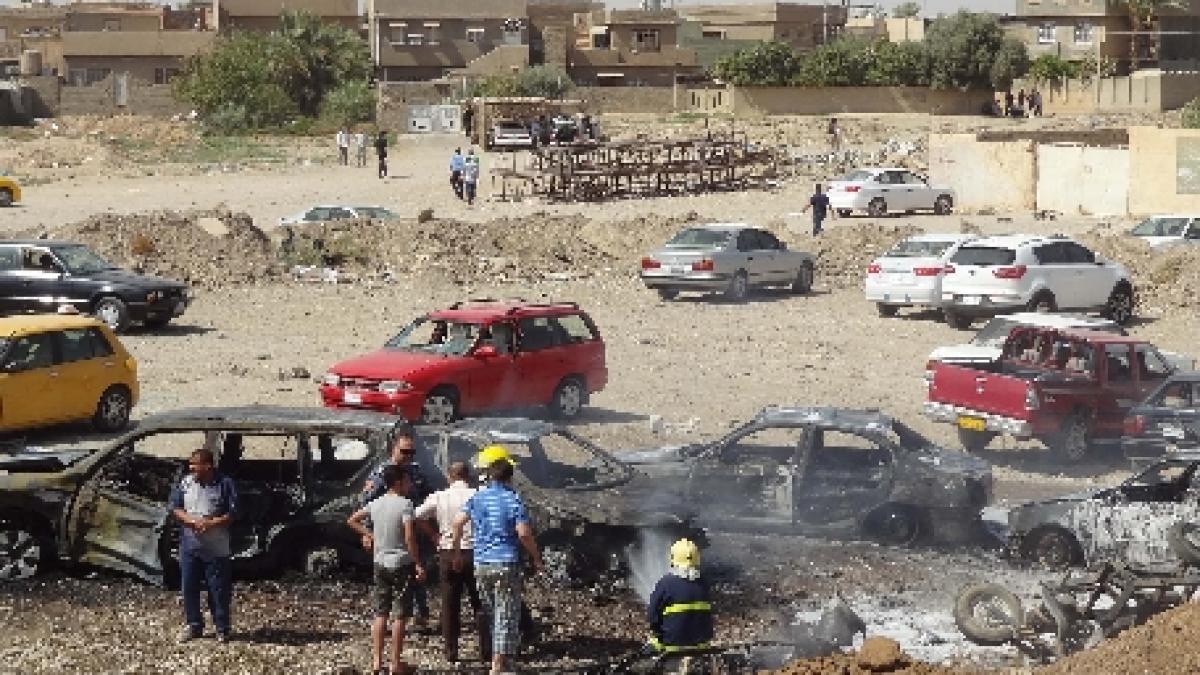 irak cel putin 13 persoane au fost ucise si alte 33 ranite intr o serie de atentate comise duminica