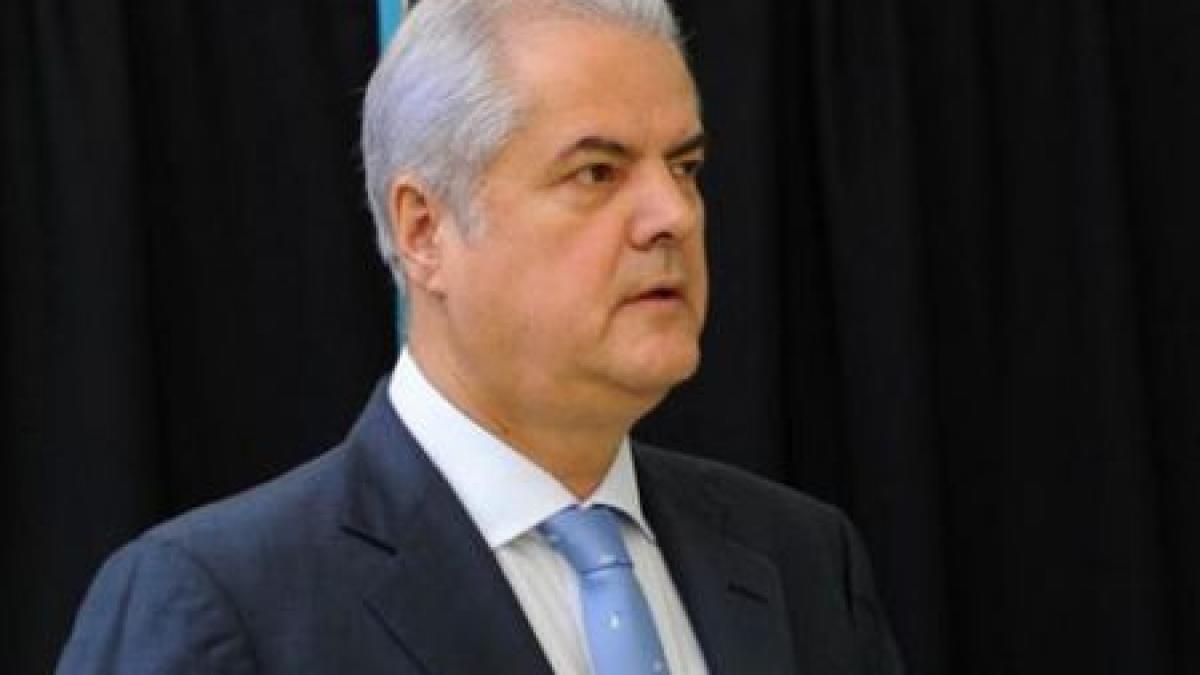 adrian nastase a iesit din inchisoare fostul premier vrea sa si scurteze pedeapsa in cazul trofeul