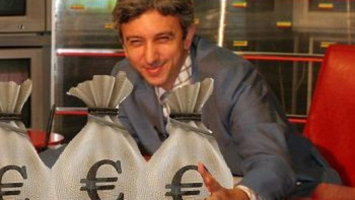 sacosa cu bani circul ieftin si declaratiile populiste au dus la un final senzational si in direct