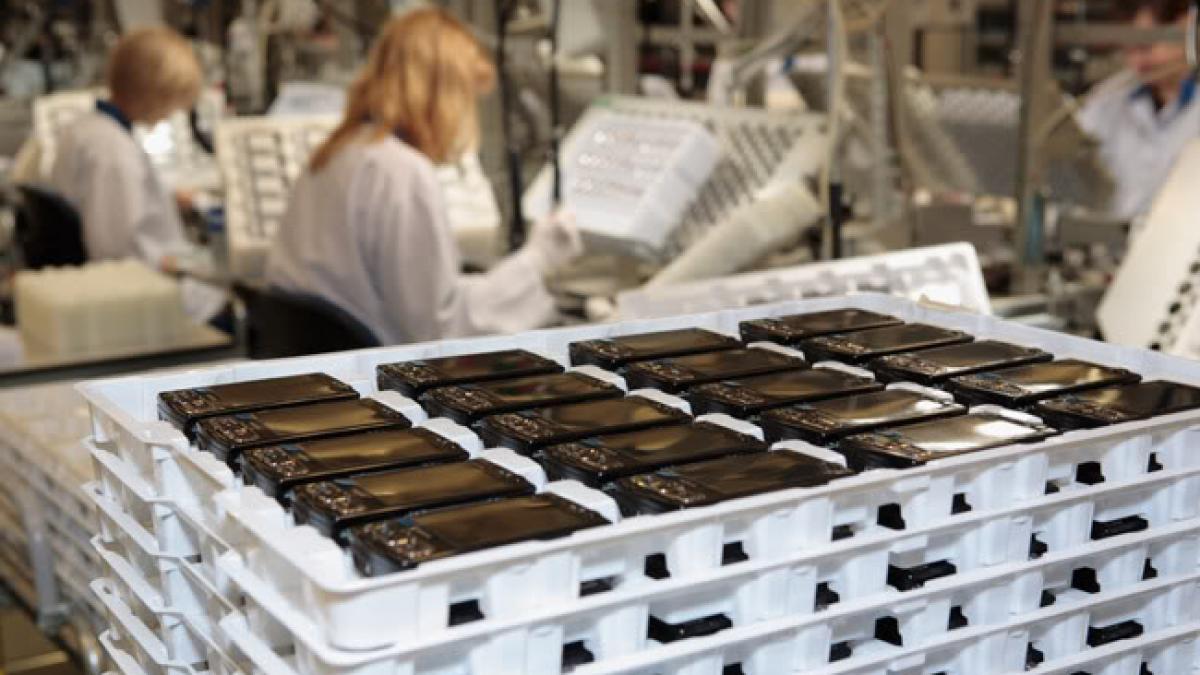 2012 a venit cu cea mai neagra decizie pentru o legenda a telefoniei mobile anuntul care i a