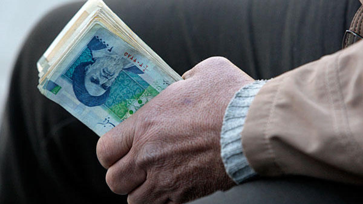 economia acestei tari s a prabusit cu 23 intr o singura zi toate tarile occidentale se bucura de