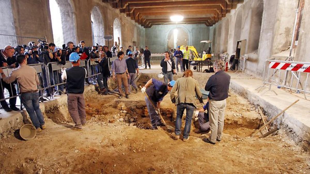 toata lumea va fi martora la asta cercetatorii ii vor deschide mormantul pentru a afla cel mai mare