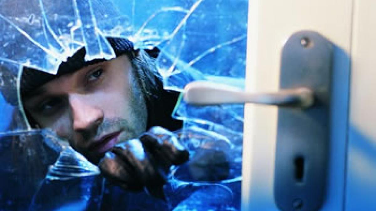 in aceasta comuna nu exista casa care sa nu fi fost sparta localnicii sunt in pragul disperarii