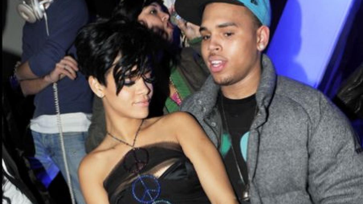 chris brown recunoaste ca este indragostit de rihanna