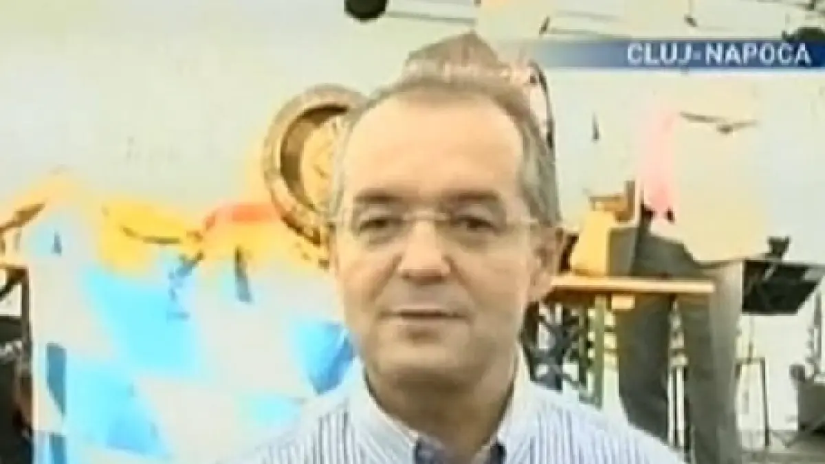 emil boc s a stropit din cap pana n picioare cu bere vezi aici de ce
