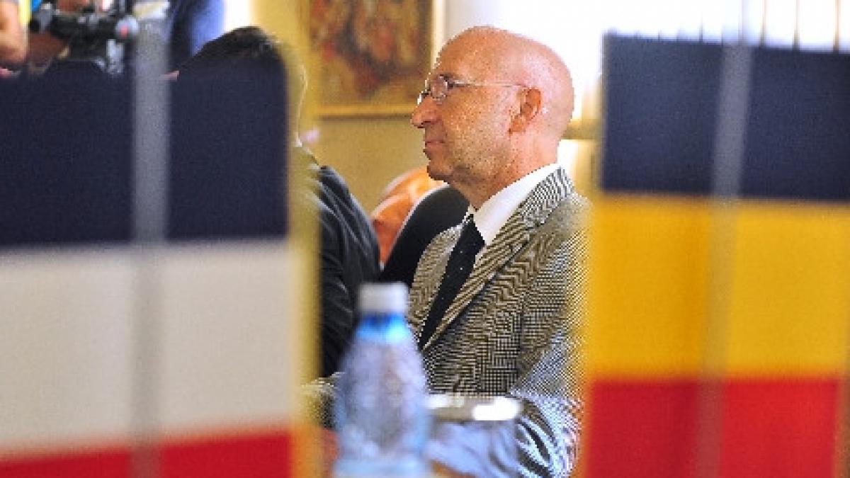ambasadorul frantei in romania problema romilor trebuie mutata de pe agenda bilaterlaa pe agenda