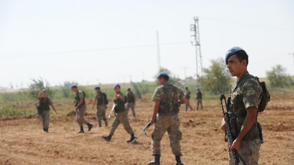 conflict turcia siria artileria turca riposteaza la obuzul sirian cazut in satul akcakale