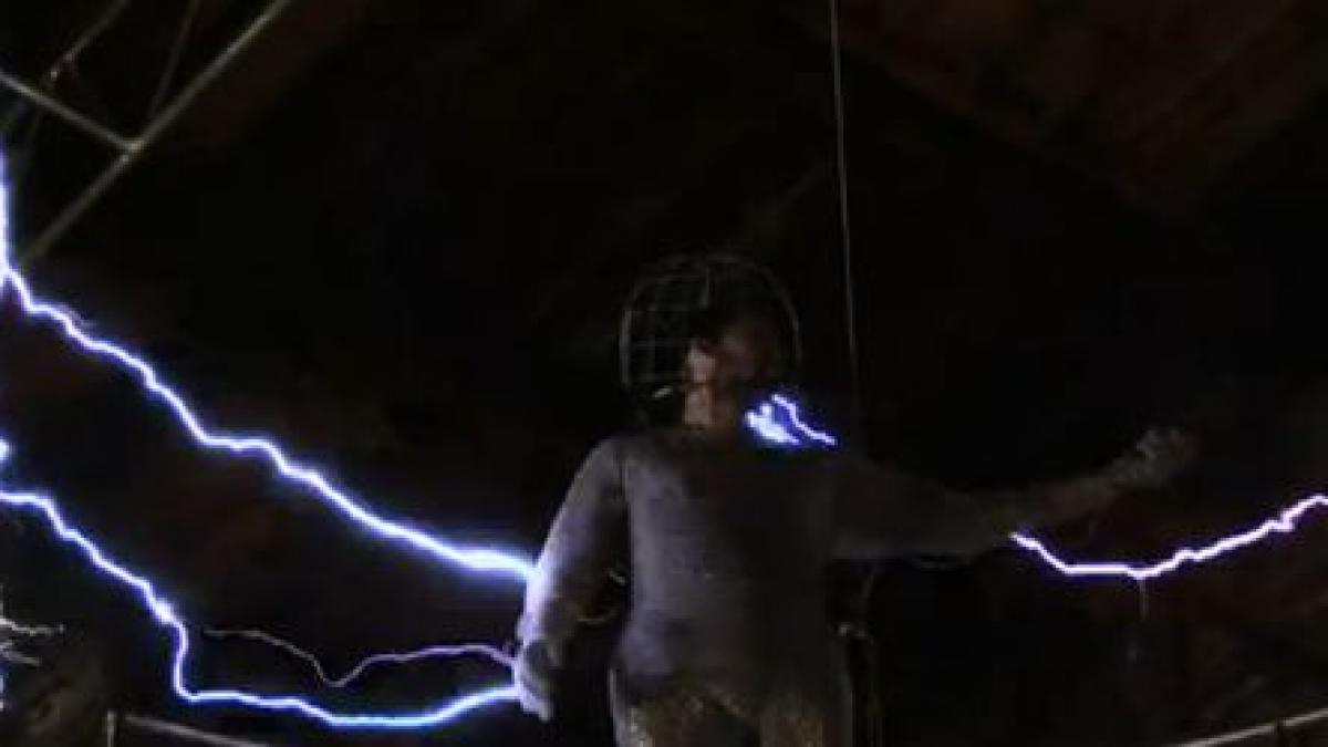 david blaine cascadorul extrem vezi aici cum infrunta o furtuna electrica