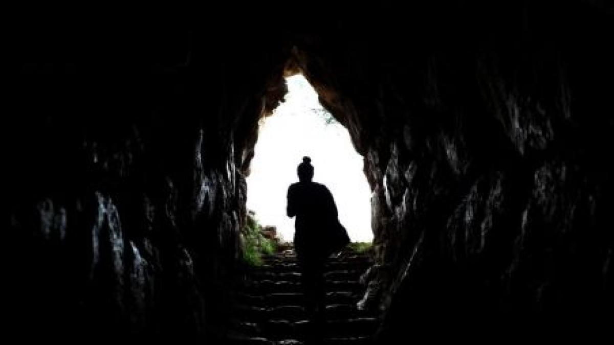 aproape trei sferturi din greci spun ca supravietuiesc cu mari dificultati