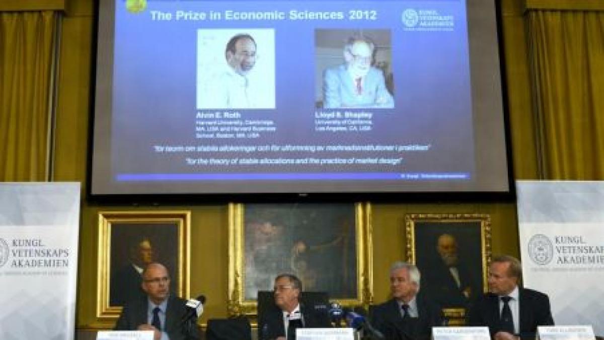 premiul nobel pentru economie 2012 a fost acordat americanilor alvin roth si lloyd shapley