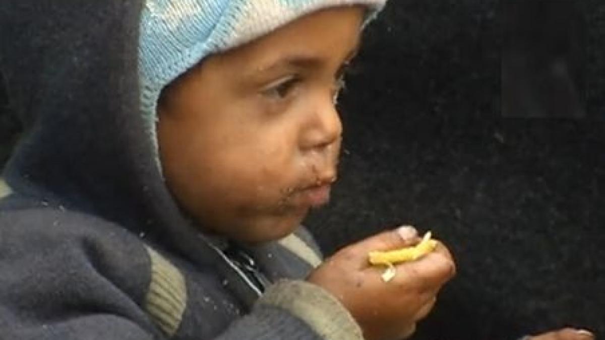 cade casa pe ei dar sunt premianti vezi aici cum traiesc zeci de copii de romi