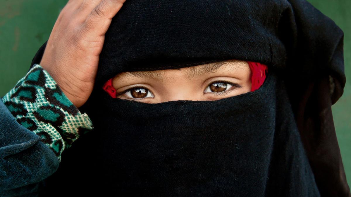 conflict cultural in rusia cinci eleve date afara de la ore pentru ca au refuzat sa renunte la