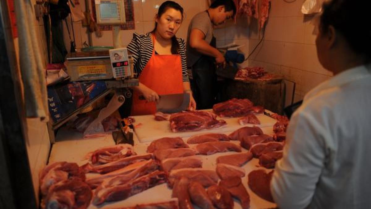 cresterea economica a chinei a incetinit pentru al saptelea trimestru la rand