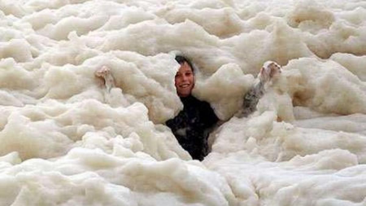 gluma care i a amuzat pe toti trecatorii ce s a intamplat cu fantana de la universitate