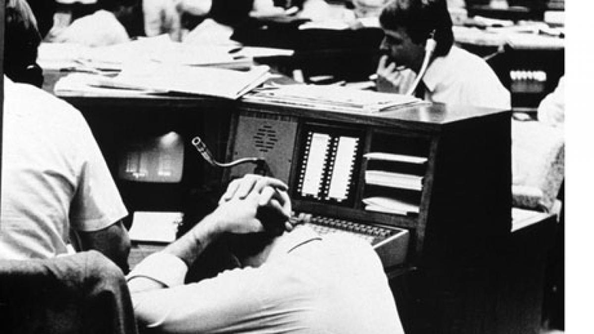 25 de ani de la black monday cea mai catastrofala sedinta bursiera de pe wall street din ultimele