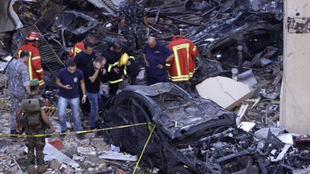 opt morti si 86 de raniti intr un atentat cu masina capcana la beirut