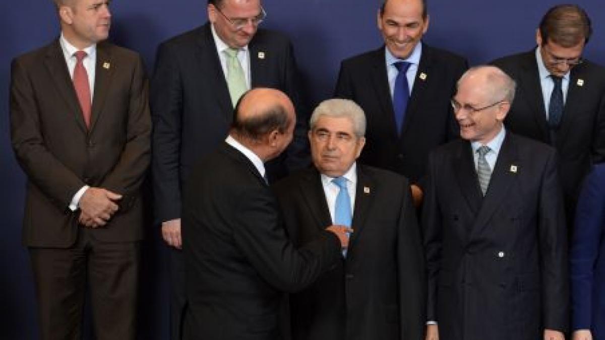 s a hotarat romania este parte a uniunii bancare basescu zona euro va avea buget propriu