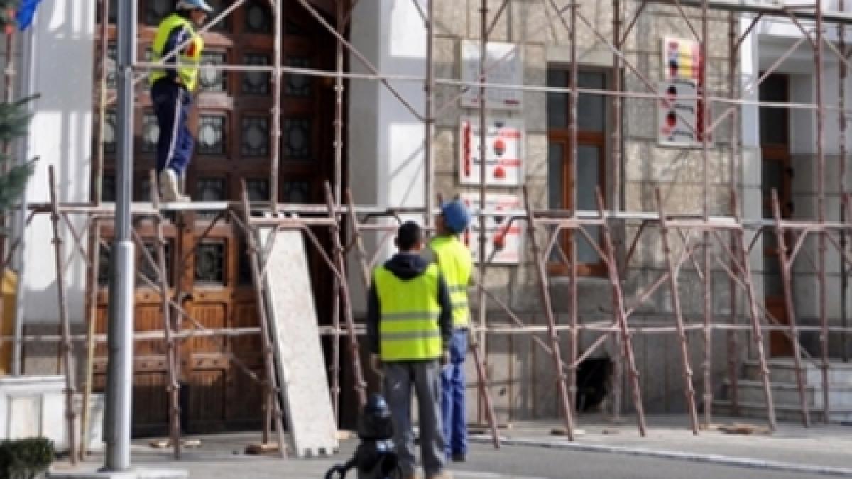 vaslui un barbat a ajuns in stare grava la spital dupa ce a cazut de pe o schela