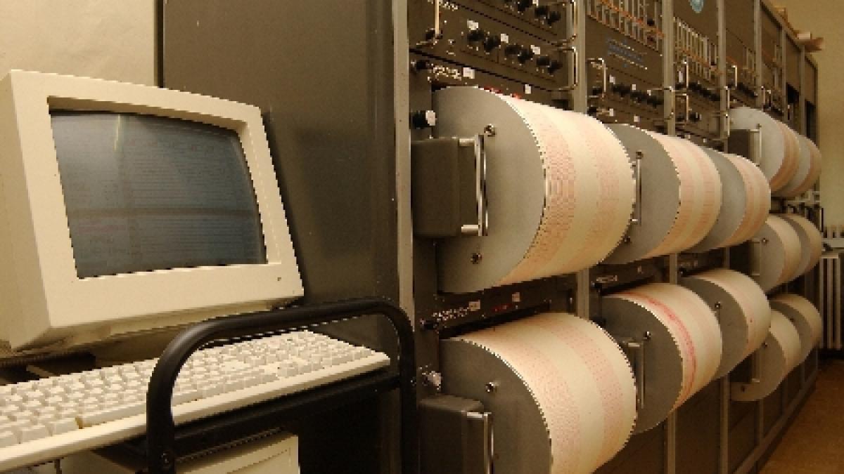 condamnati la inchisoare fiindca nu au anticipat un cutremur sase seismologi vinovati de omor prin