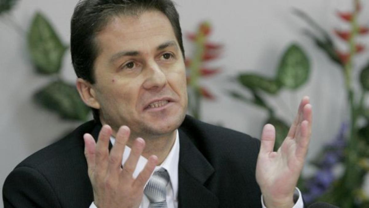 lui morar i a priit la dna cati bani si a bagat in conturi in perioada de sefie in tara era plina