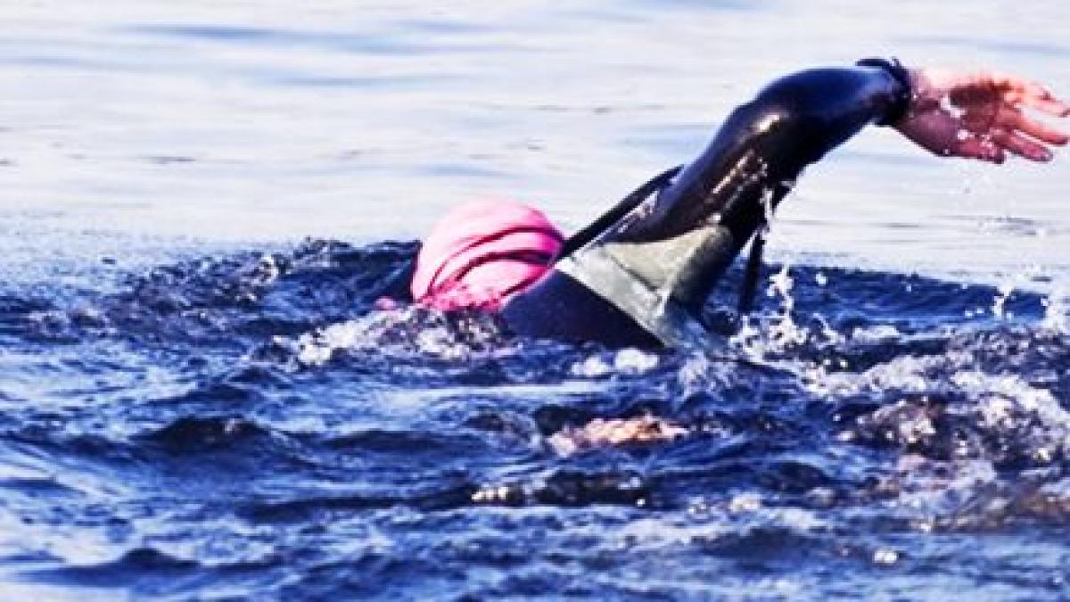 ambitia sora cu nebunia care a dus tricolorul romanesc pe continentul african ei sunt romanii care