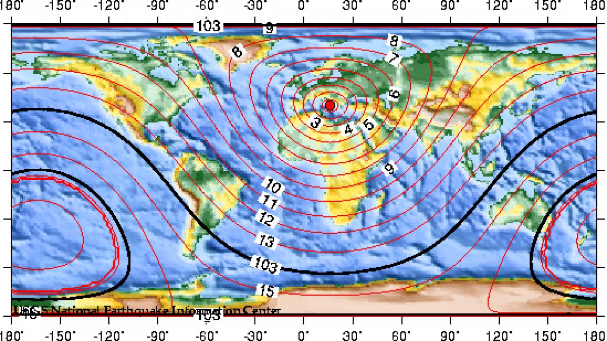 cutremur de 5 3 grade in italia este multa panica in centrul istoric mai multe case sunt afectate