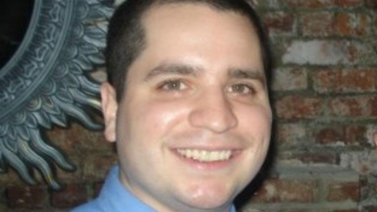 un ofiter nypd se visa canibal