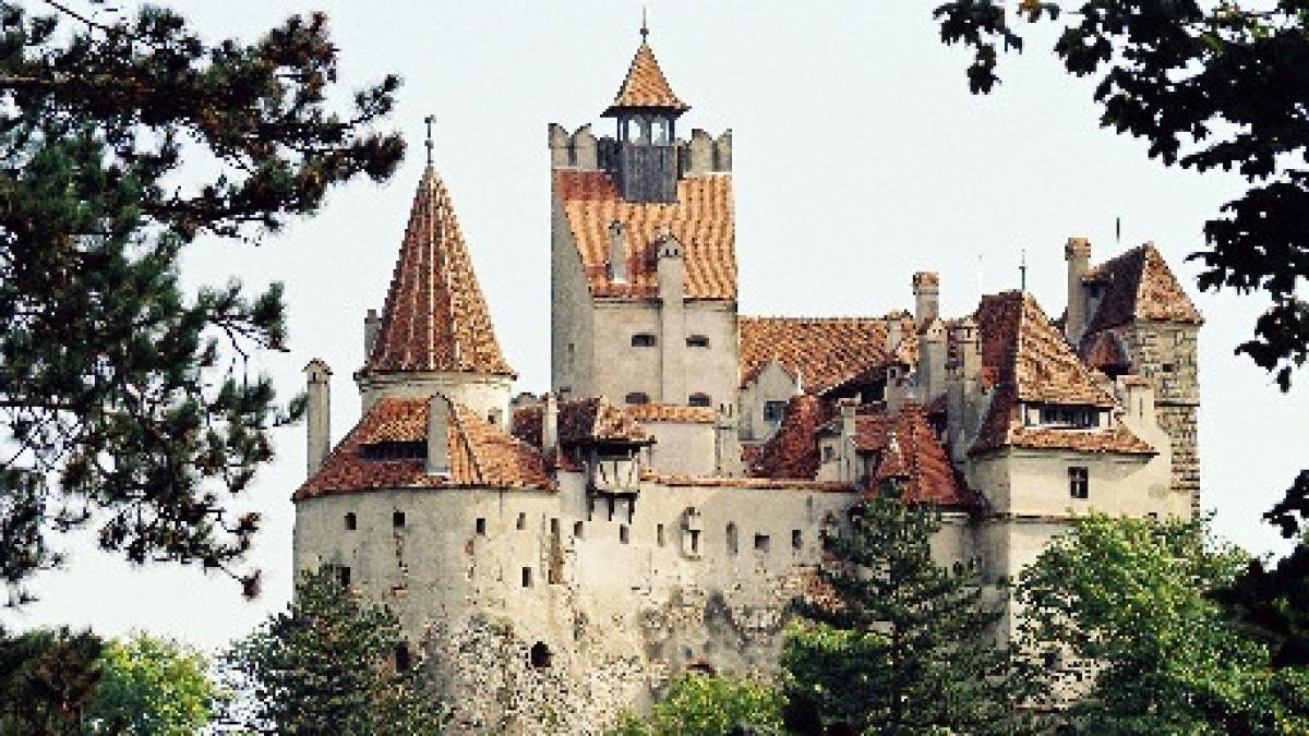 castelul bran inclus intr un top al celor mai inspaimantatoare zece destinatii de halloween