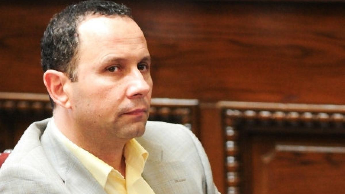 liderul pntcd aurelian pavelescu candideaza pentru un mandat de deputat in colegiul ramnicu valcea