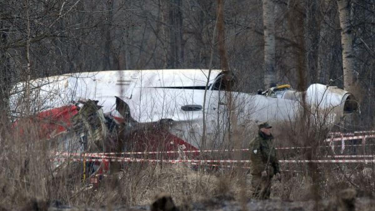 au fost gasite urme de explozivi pe epava avionului prezidential polonez prabusit in aprilie 2010