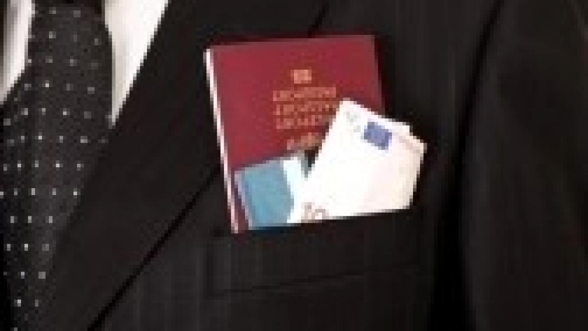 ungaria ofera cetatenie strainilor care cumpara obligatiuni de cel putin 250 000 euro