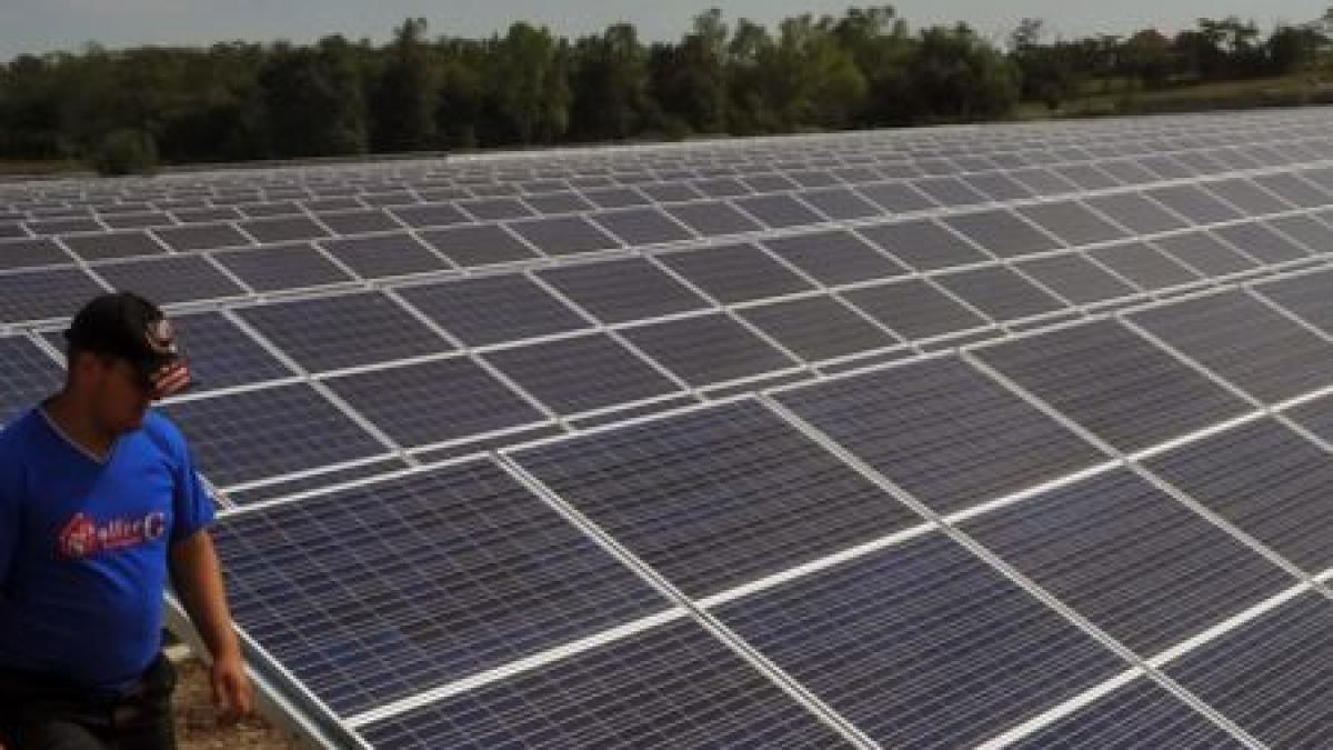 productia celui mai mare parc fotovoltaic din romania incepe in primele zile din 2013