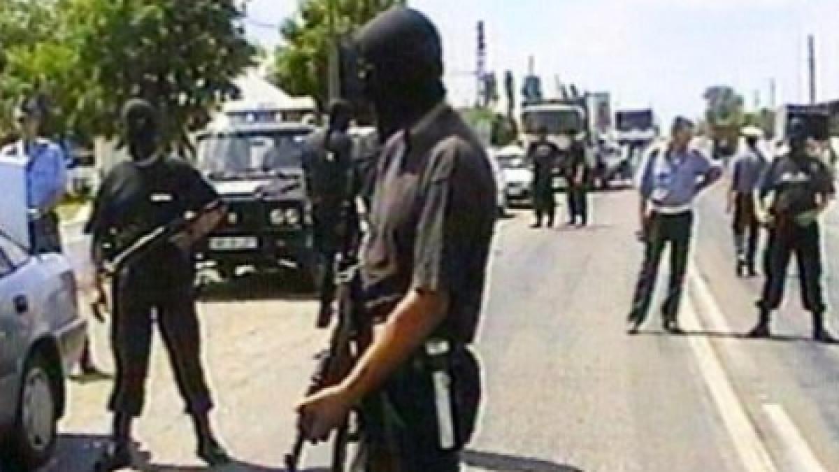 cosmarul romanilor sechestrati in india s a incheiat oamenii s au intors in tara