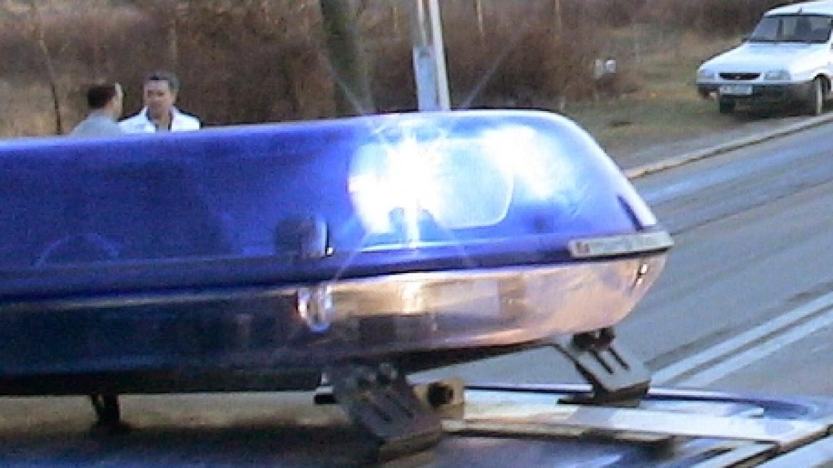 patru tineri straini protagonistii unui incident tipic romanesc